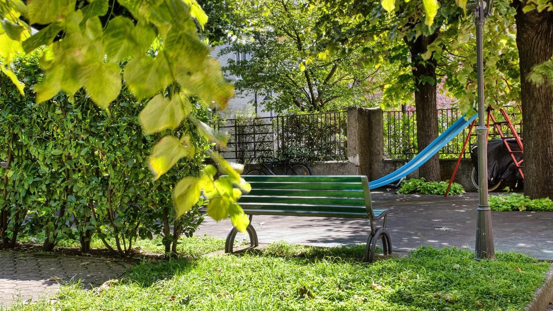 Walk To Navigli - Via Gola - 2 Bedrooms Apt Milan 0*,  Italy