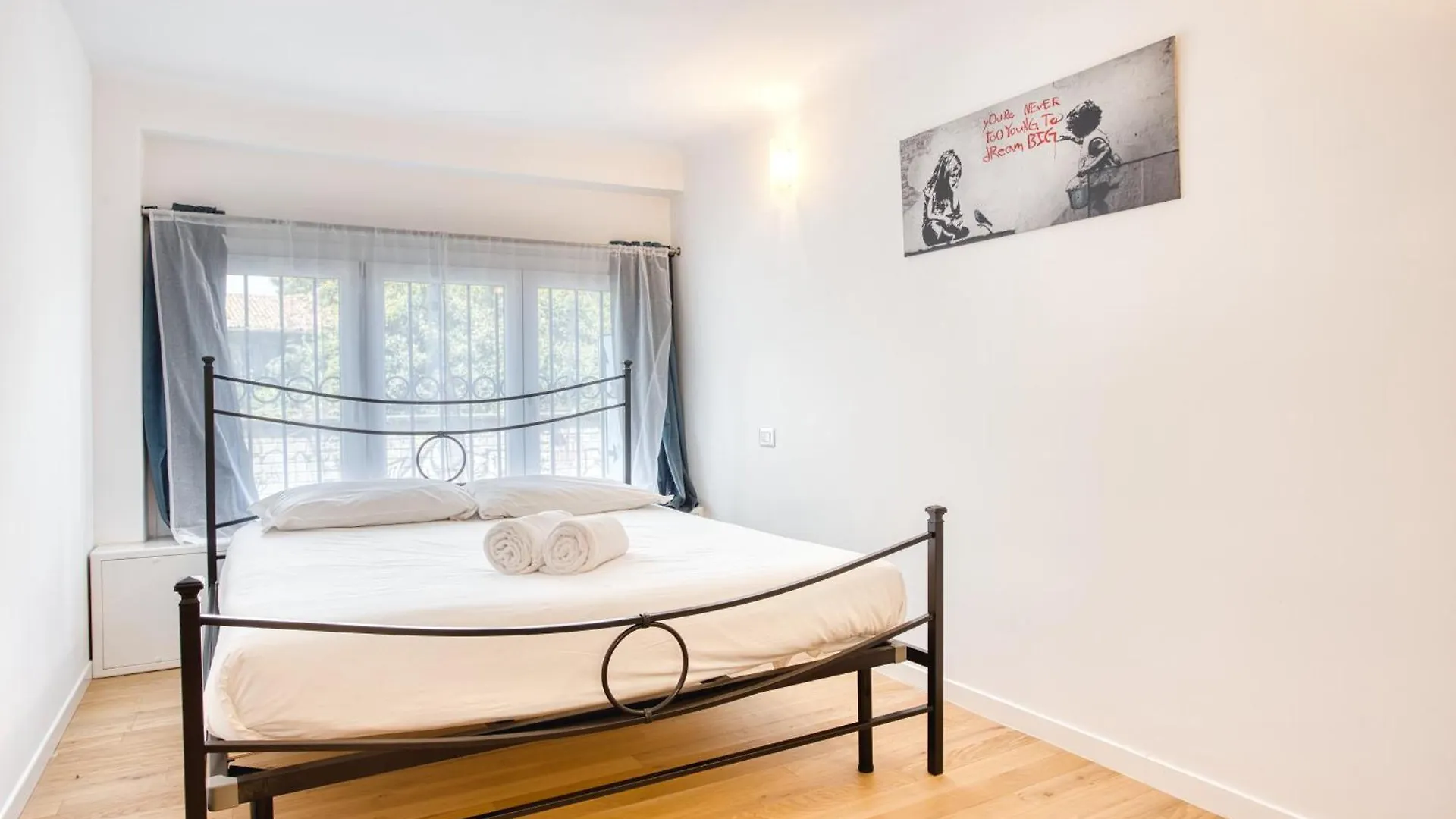 Walk To Navigli - Via Gola - 2 Bedrooms Apt Milan 0*,